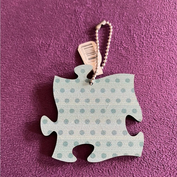 P. Graham Dunn Keychain - Picture 2 of 2